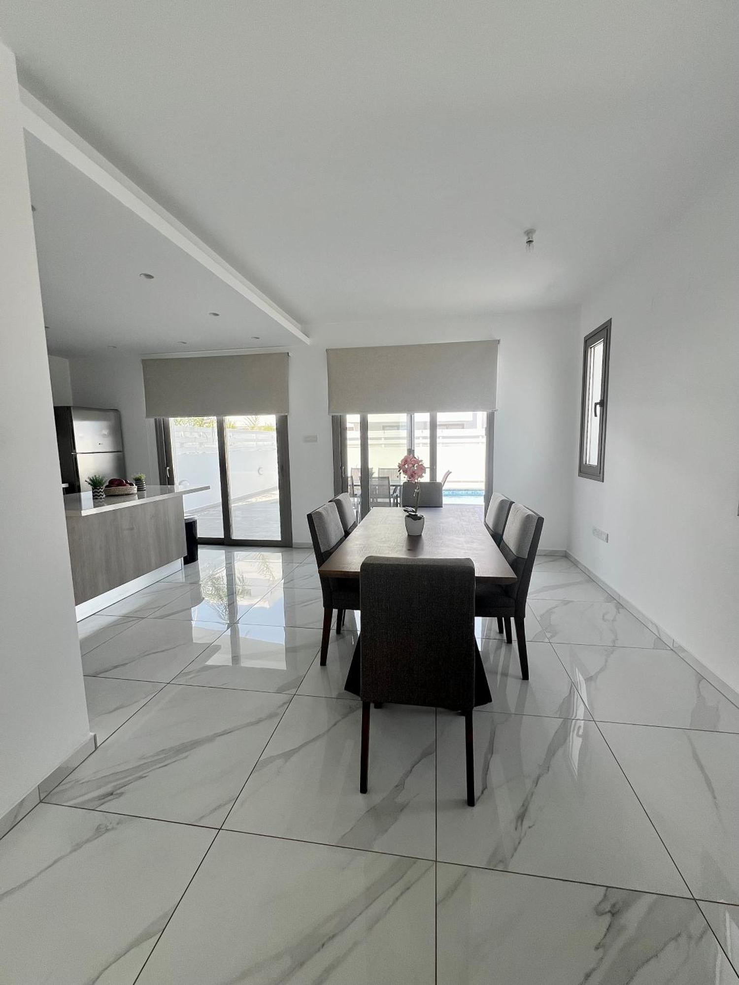 Hubstay - Seaview Villa Oriana In Larnaca, 10 Min Walk To The Beach Exterior photo